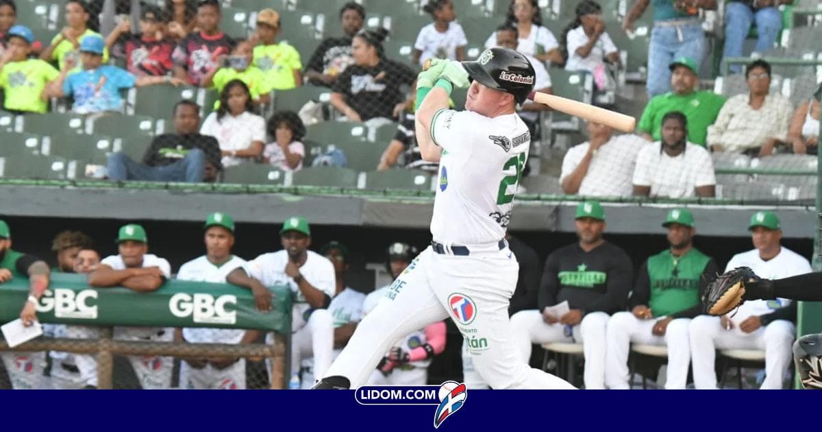 Josh Lester regresa a las Estrellas tras sólida campaña en México