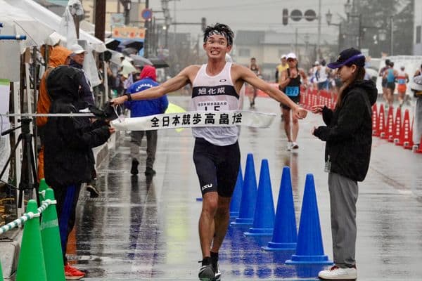 Henderson and Kawano set world marathon race walk records in Takahata