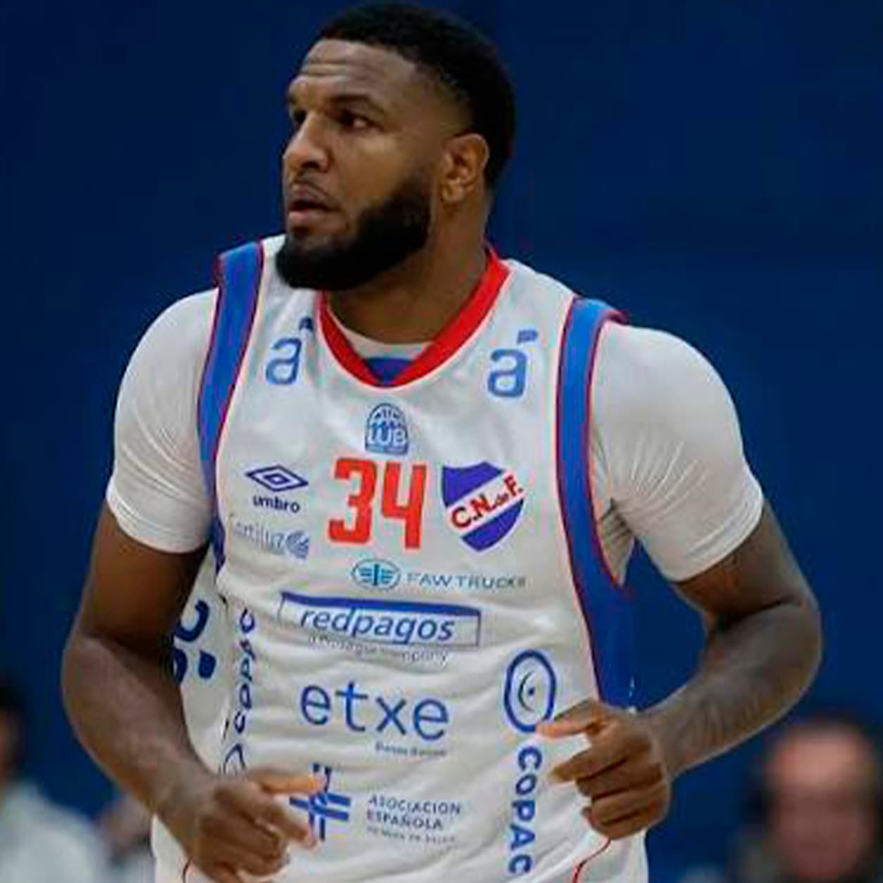 Ferreiras doble-doble en derrota de Nacional ante Goes
