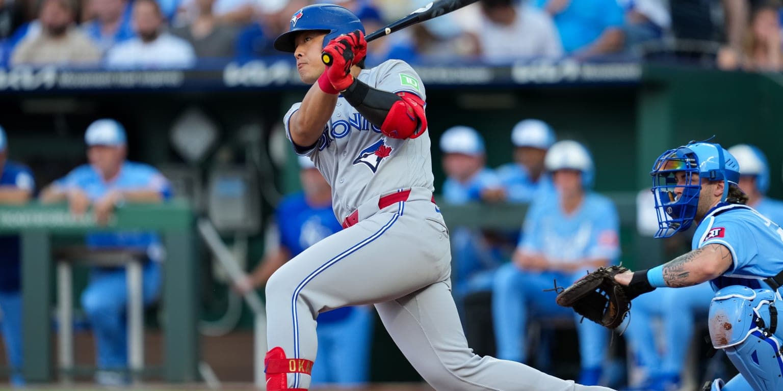 Okamoto logra su 1er juego de 4 hits y Azulejos se apoderan del 3er Comodín