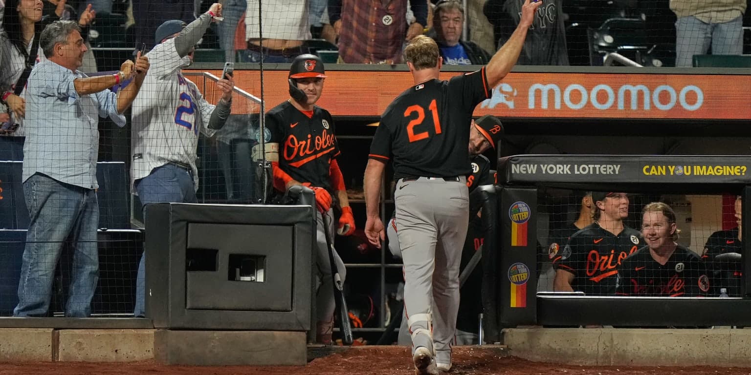 Alonso premia con regalos (¡y un brindis!) a los fans de Mets que atraparon su HR 300