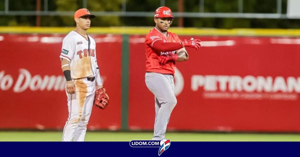 Ibáñez y Lake remolcan siete en festival ofensivo de los Leones que ganan 15-11 a Toros y extienden su racha