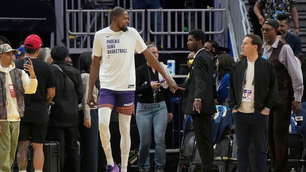 Kevin Durant y Mat Ishbia debaten sobre cómo describir su etapa en los Suns