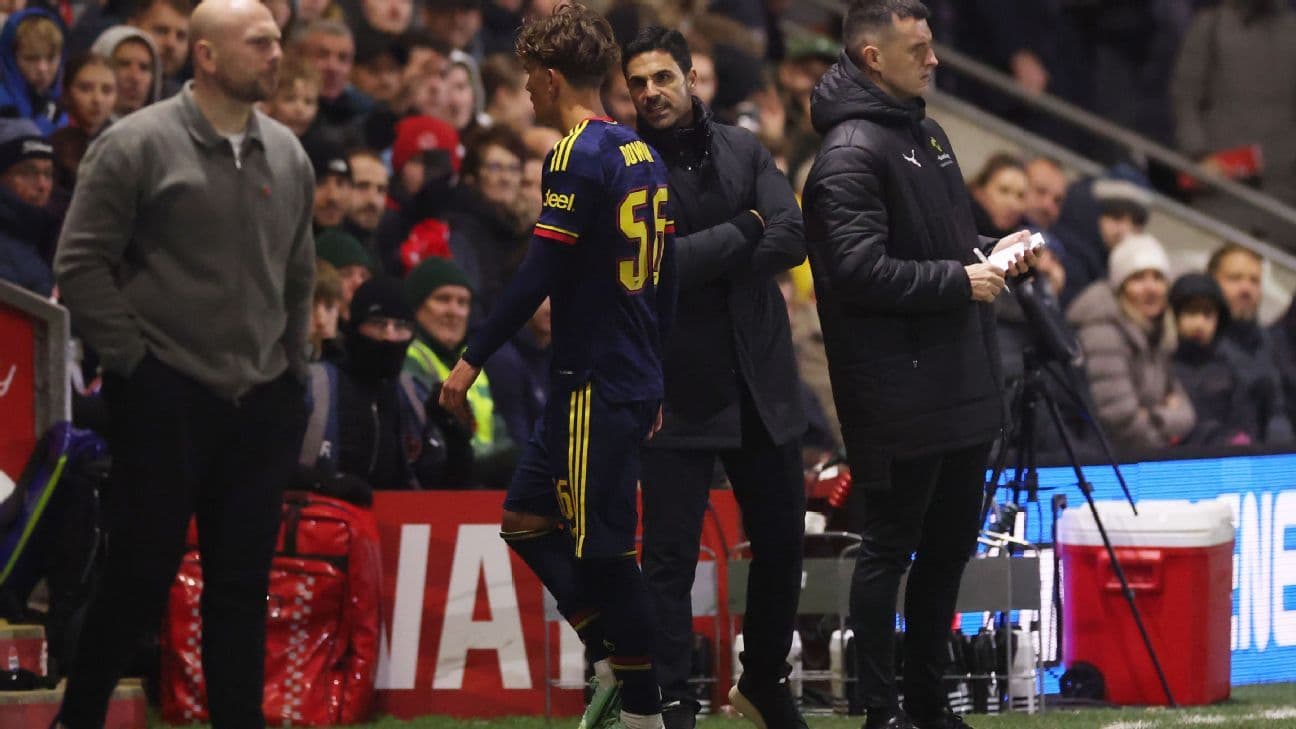 Arteta justifica regaño a Dowman tras expulsión: "No estamos en Disneyland"