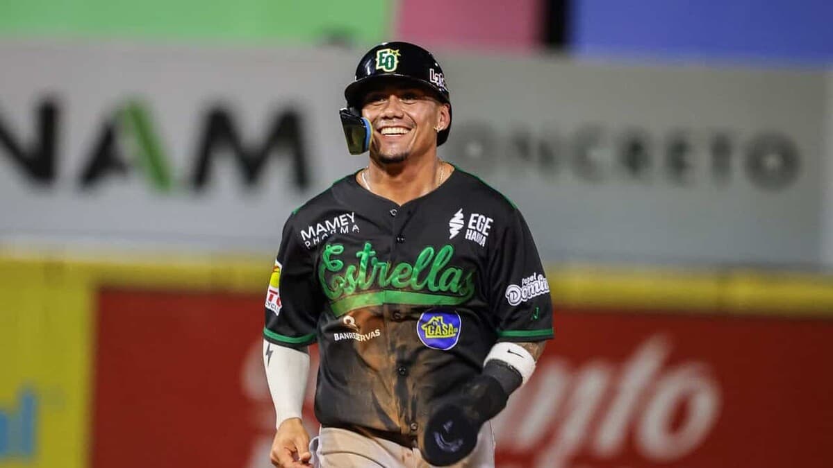 Ismael Munguía impacta Lidom mientras espera su oportunidad para Grandes Ligas