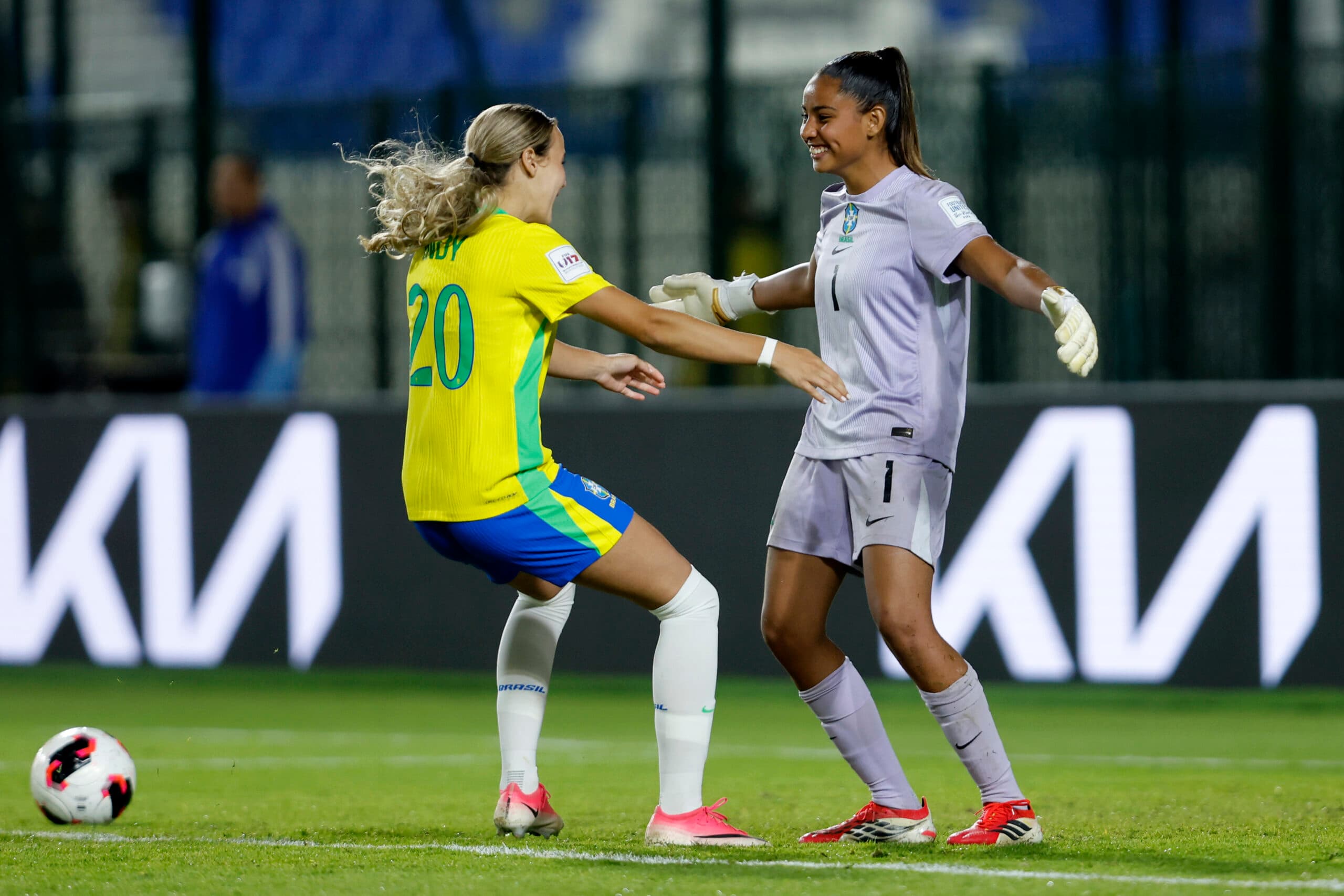 Brasil define su clasificación a Cuartos de Final desde los doce pasos
