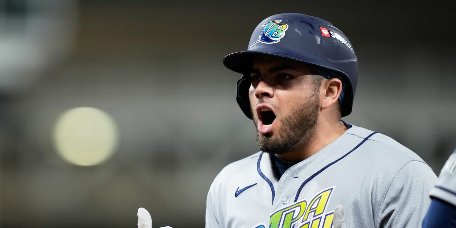 ¡Por fin! Yandy, Caminero y Aranda impulsan la ofensiva de Rays vs. Guardianes en el Juego 4