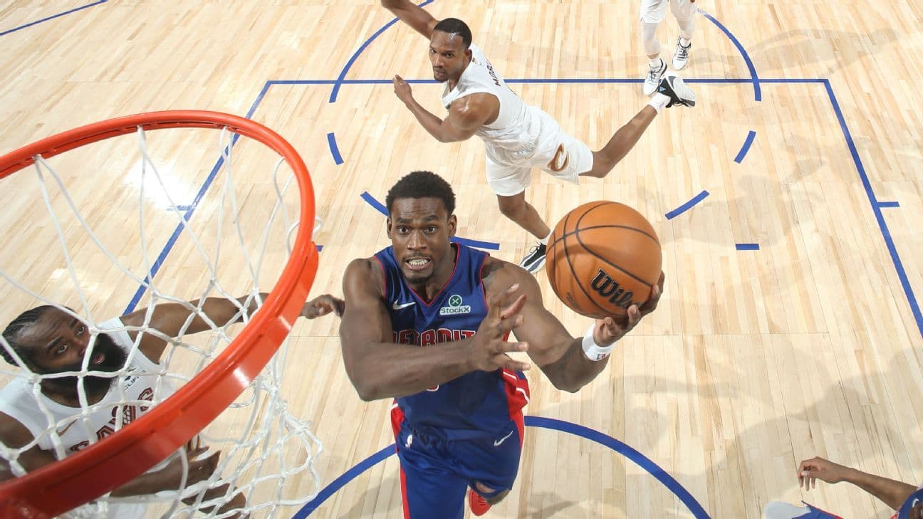 Jalen Duren, de Pistons, estará fuera 15 días por distensión en isquiotibiales