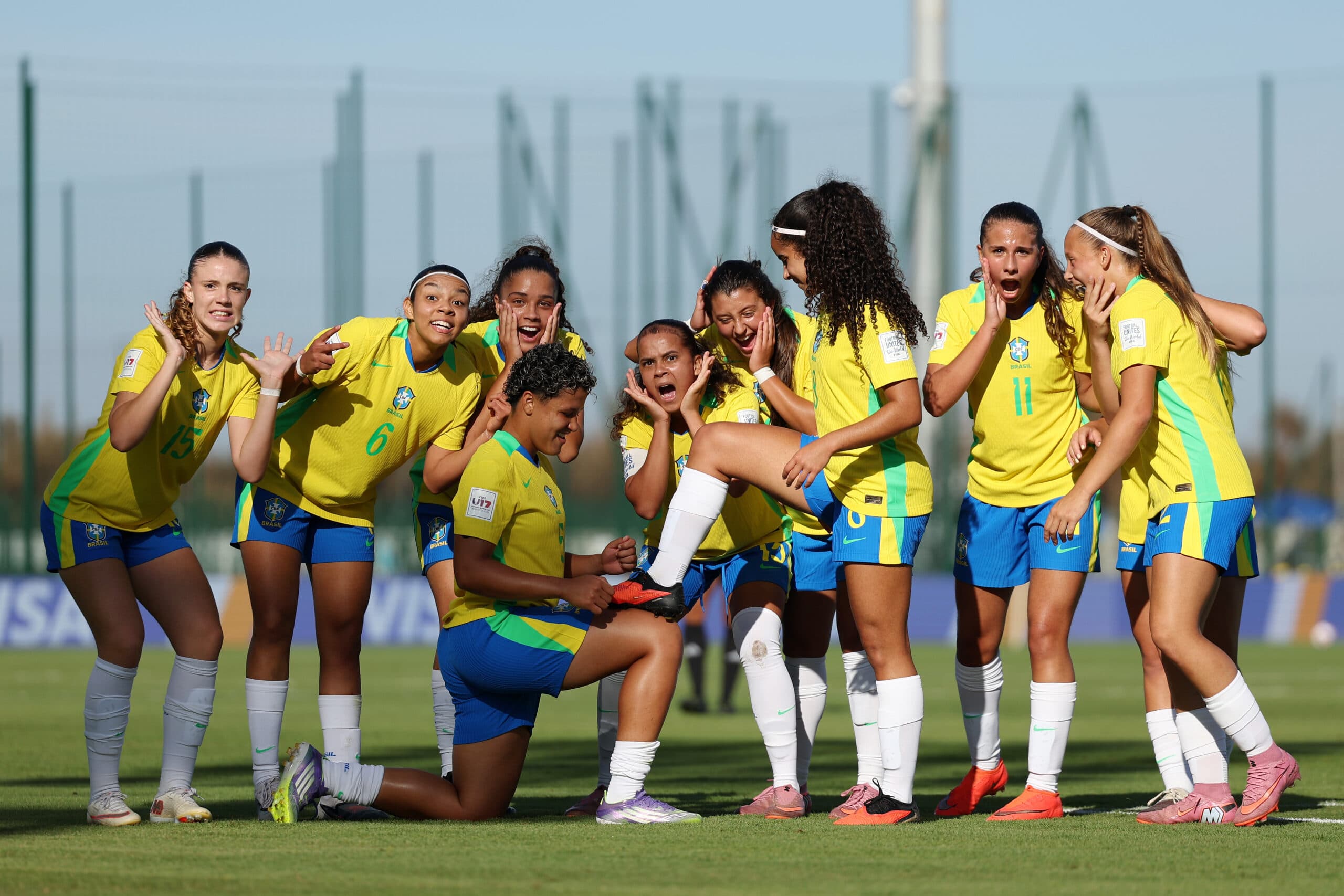 Brasil clasifica a Octavos de Final como líder del Grupo C