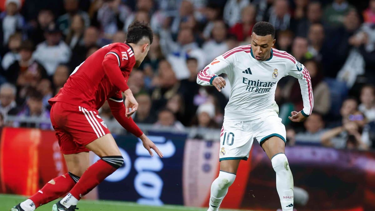 Con doblete de Mbappé, el Real Madrid golea al Sevilla en el Bernabéu