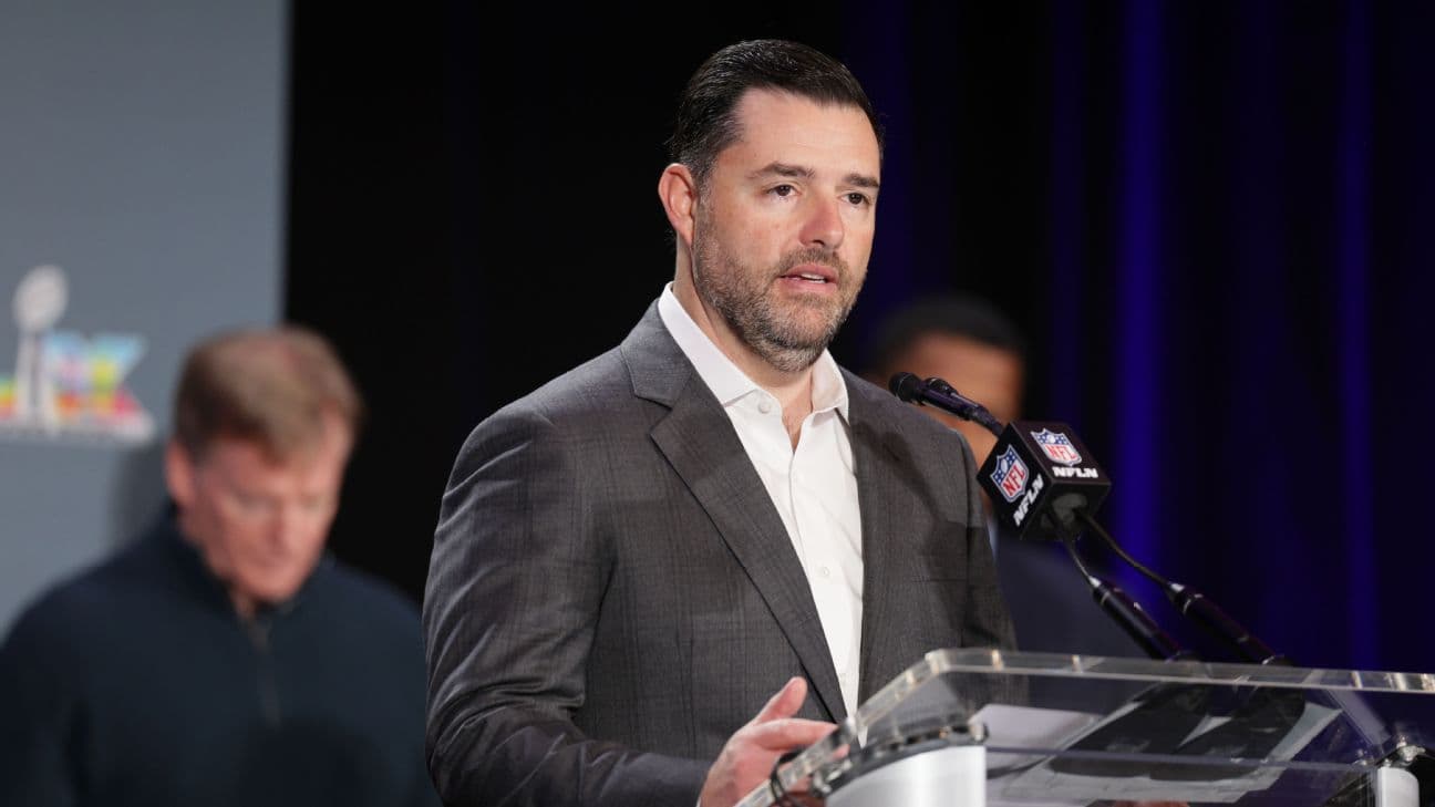 NFL suspende al dueño de 49ers por violar política de conducta