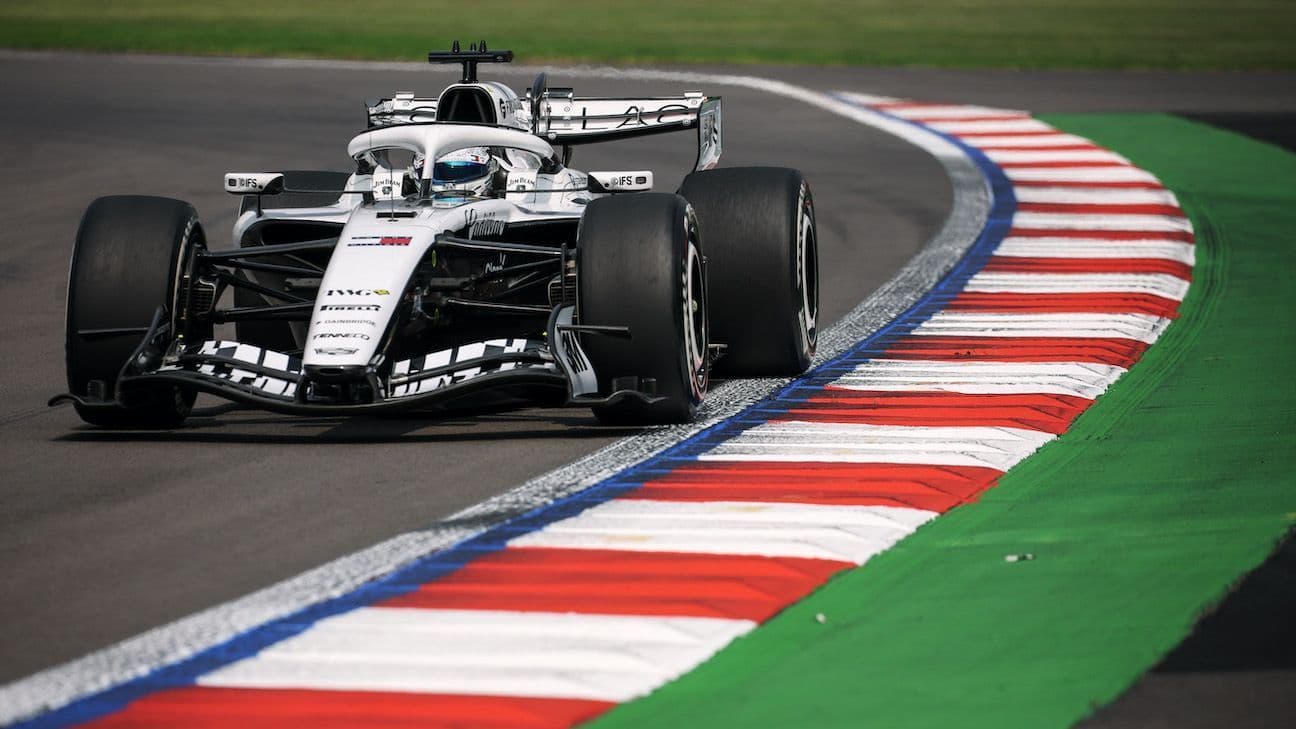 Checo Pérez, en el décimo octavo puesto en FP1 de GP México