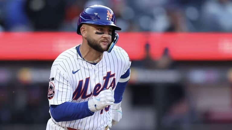 Bo Bichette ejerce su opción para el 2027 y se queda en Nueva York