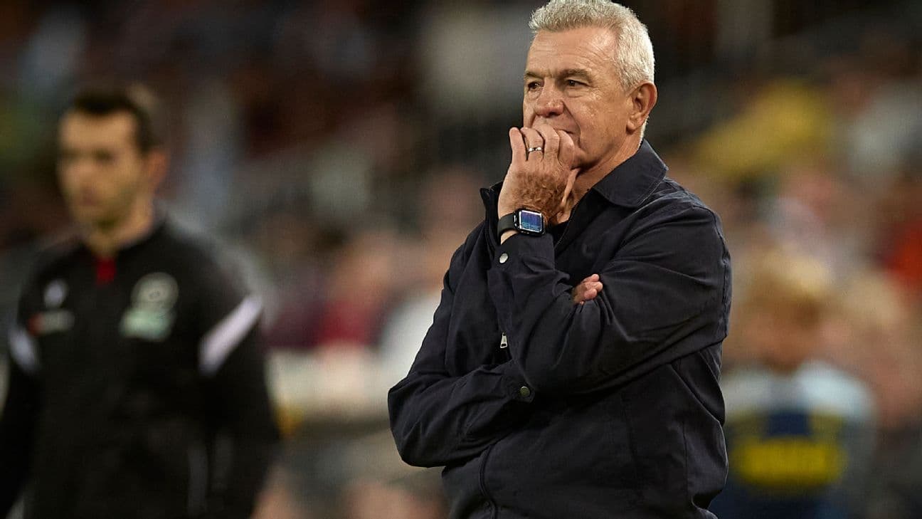 Javier Aguirre: "Los técnicos no tenemos varitas mágicas"
