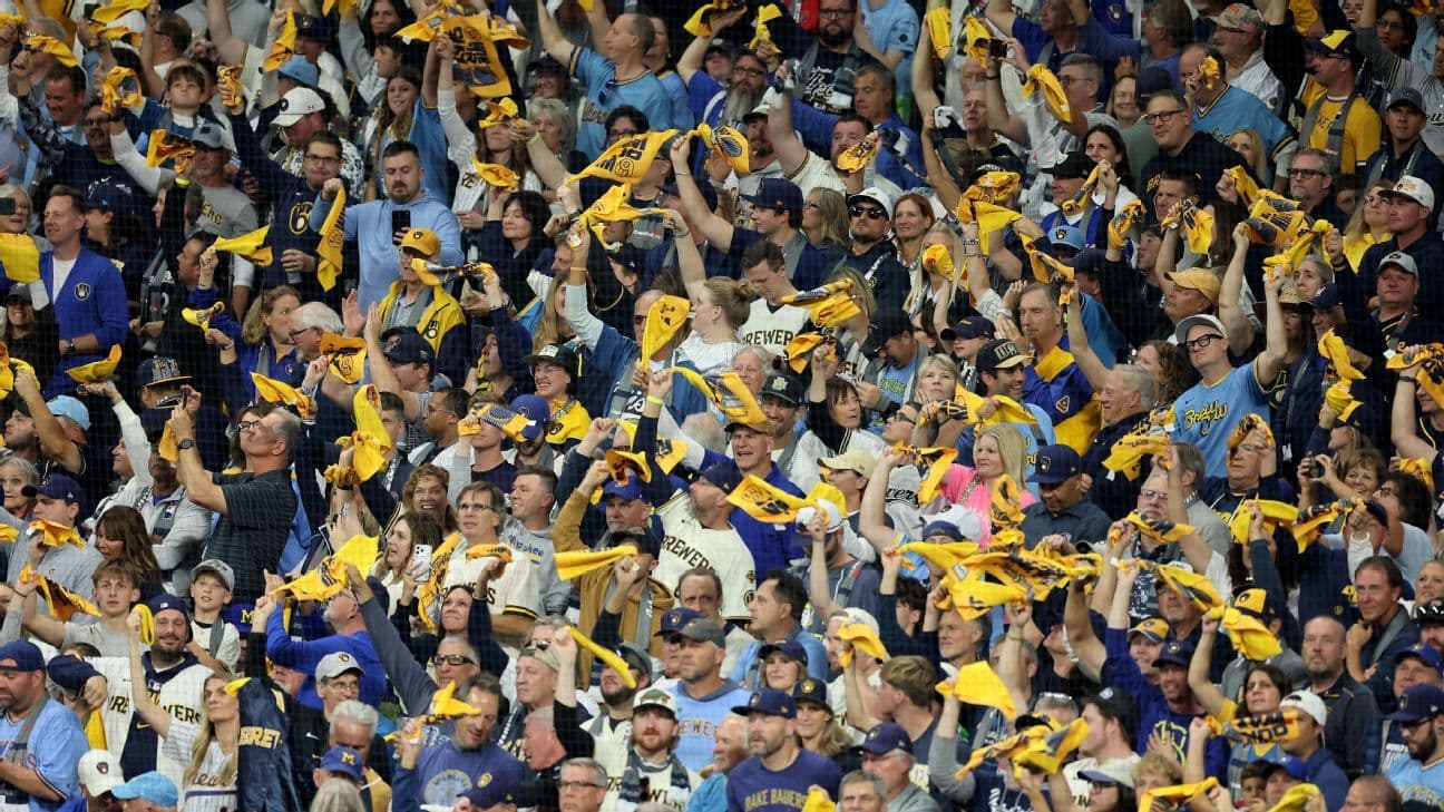 Cómo celebró Milwaukee su regreso a la Serie Mundial, tras 44 años