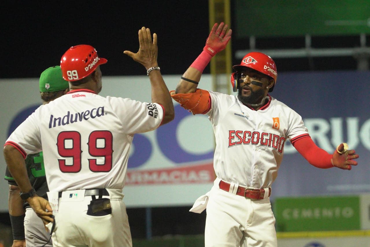 Leones, Toros y Gigantes suman triunfos en béisbol otoño invernal
