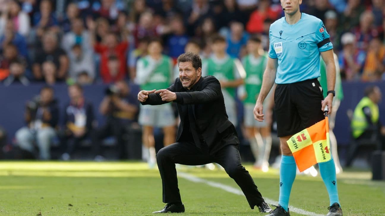 Simeone hace historia: iguala a Aragonés como el DT con más triunfos en LaLiga
