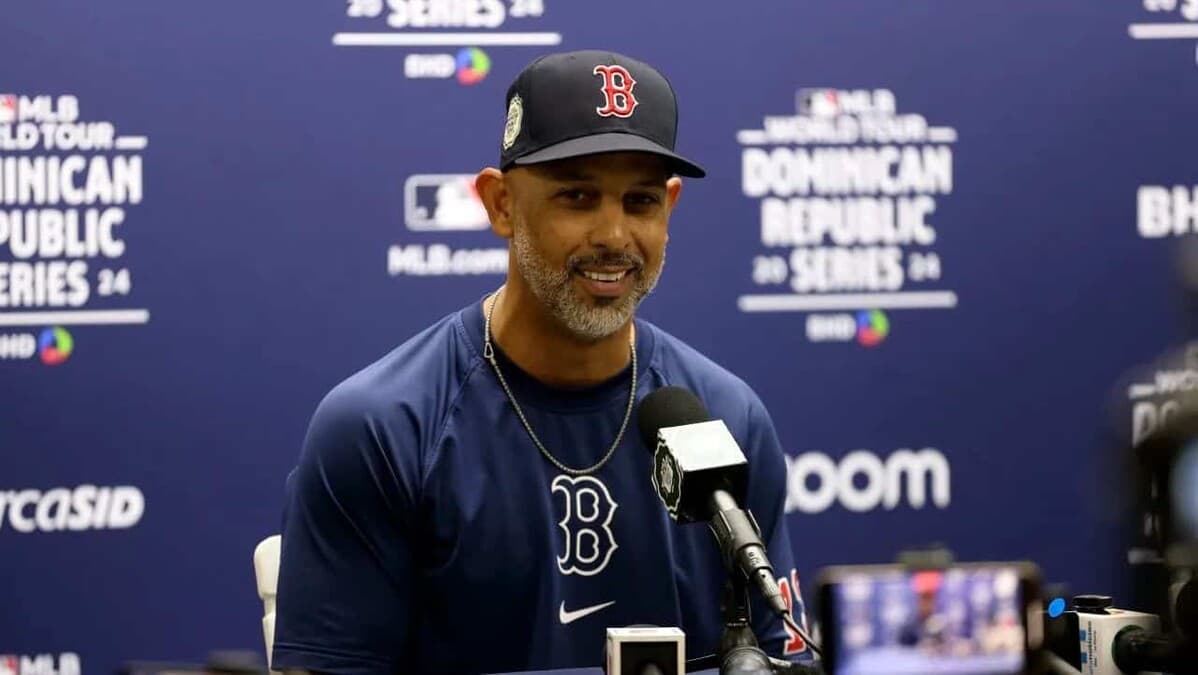 Alex Cora: Me despidieron porque los Red Sox no estaban lanzando bien