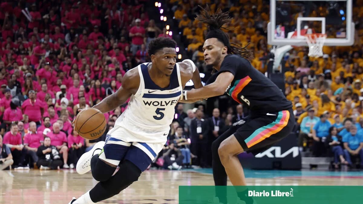 Golpe a los Wolves: Anthony Edwards será operado de la rodilla y estará fuera hasta dos meses