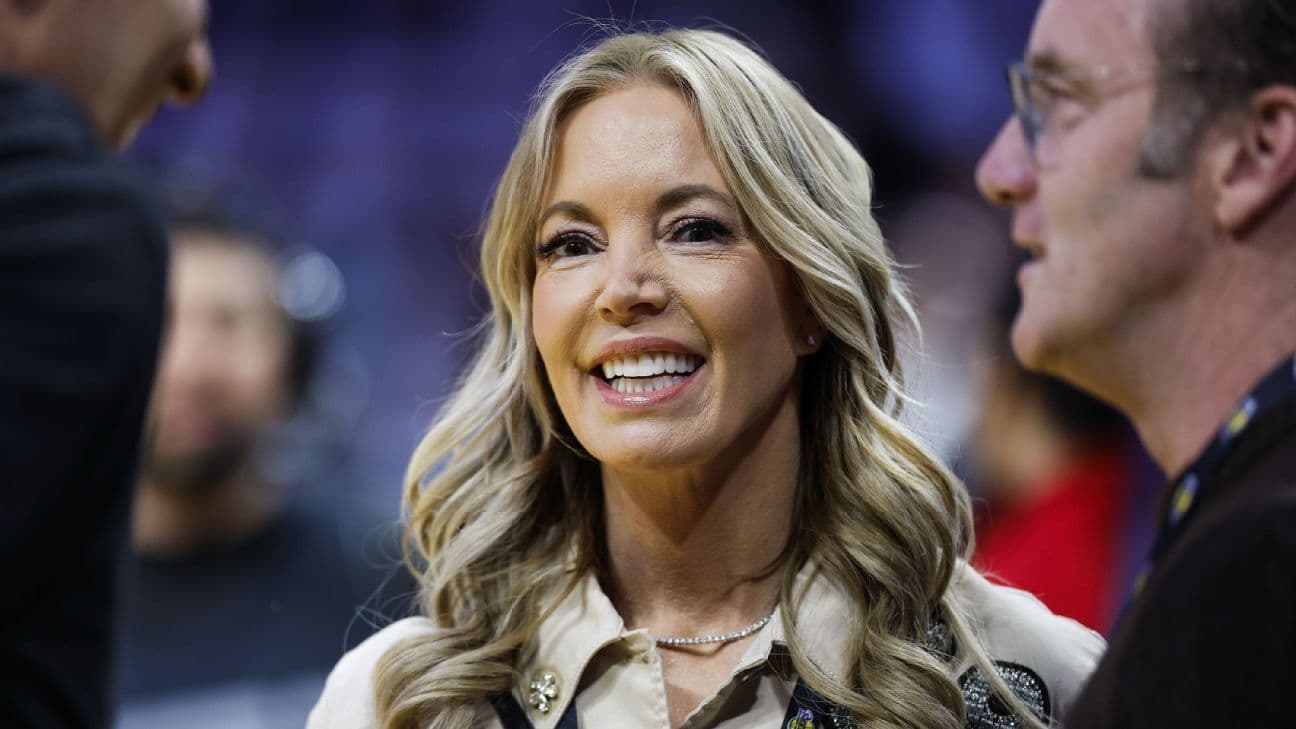 La demanda de los hermanos Buss impugna la petición de Jeanie para destituirlos