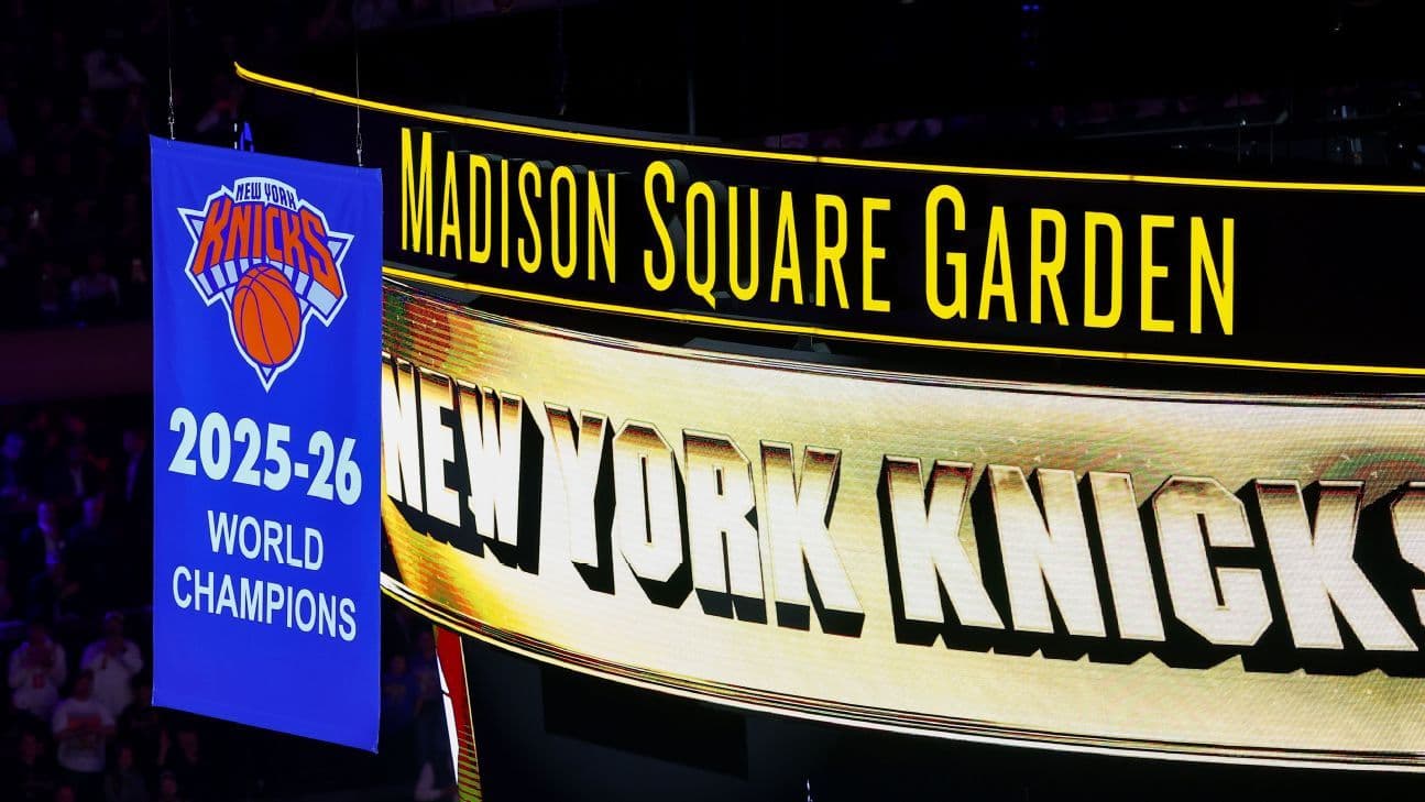 NY Knicks, campeón NBA, celebra 2 títulos y recibe anillos en MSG