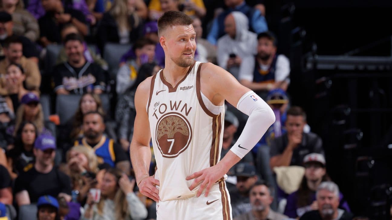 Kristaps Porzingis sigue de baja indefinidamente