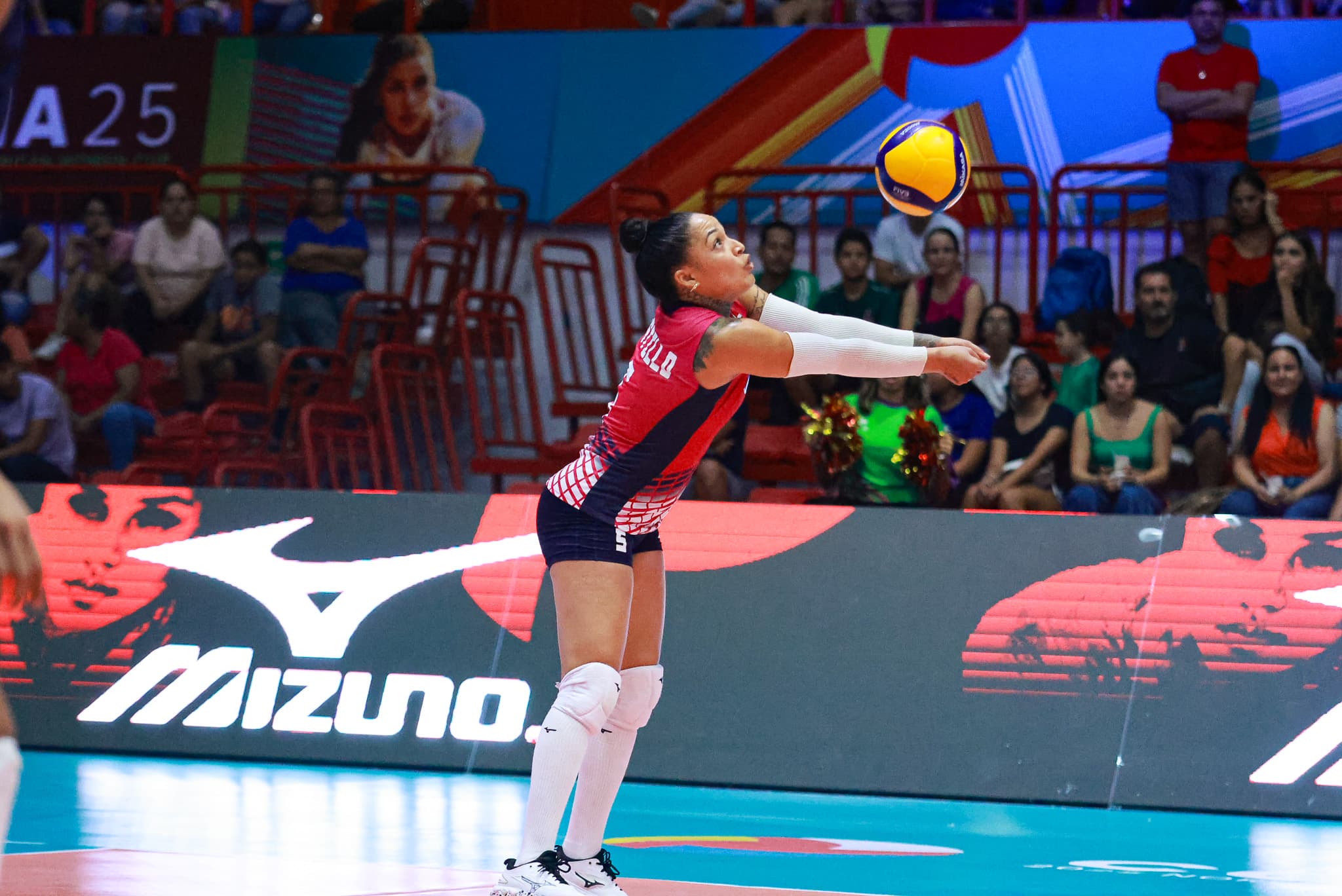 LANGUIDECE NUESTRO VOLEIBOL FEMENINO - VOLEIBOL DOMINICANO OFICIAL