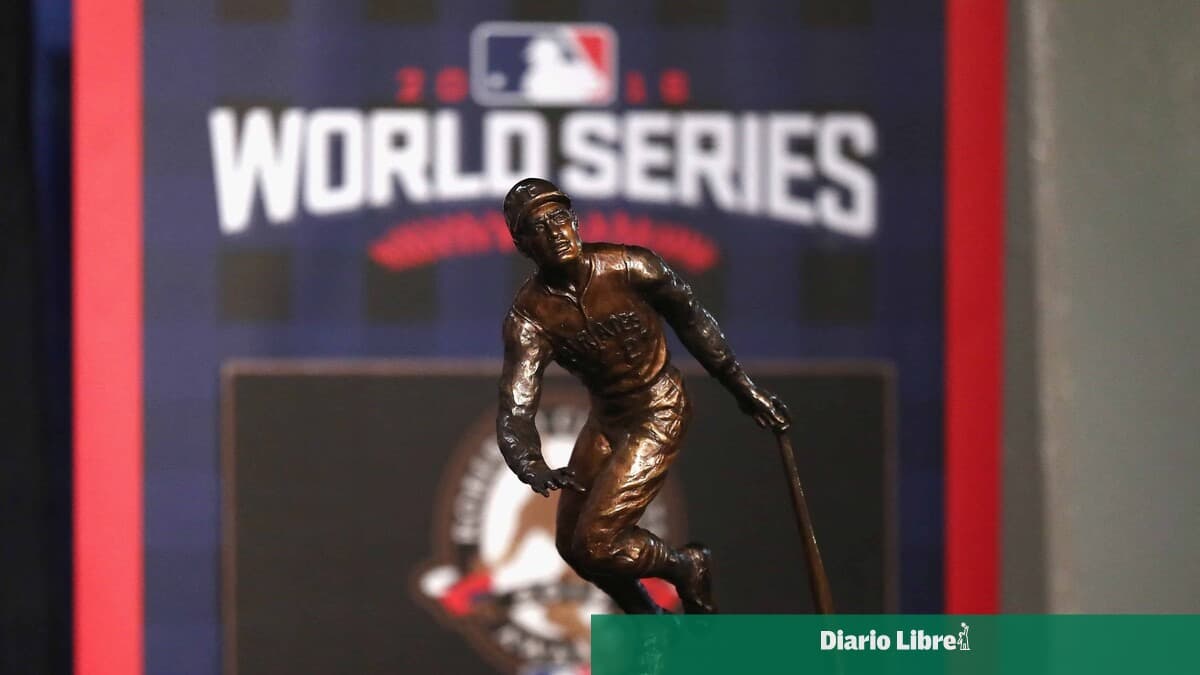 Julio Rodríguez, Otto López y Nasim Núñez son nominados por primera vez al premio Roberto Clemente