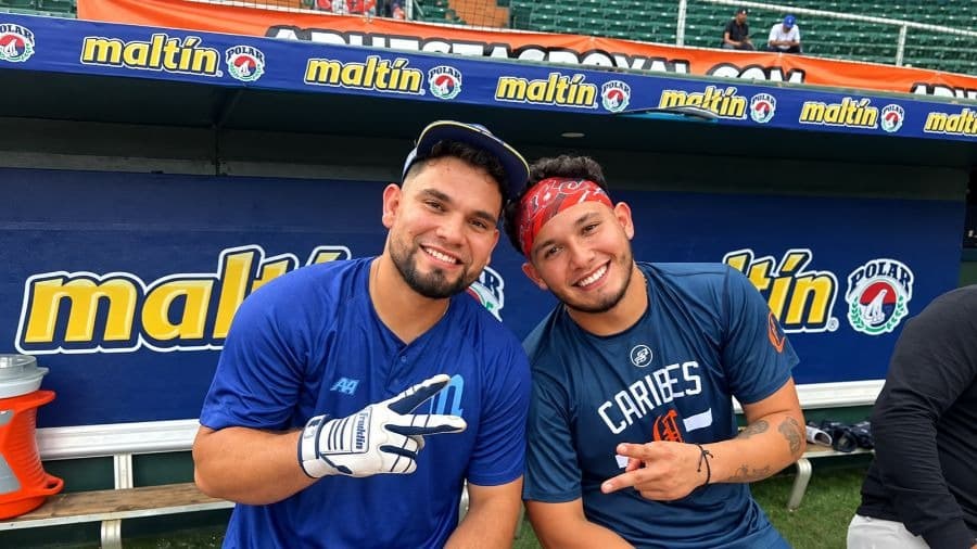Ligas Invernales 2026-2027: Hermanos Alfonzo hacen historia en Venezuela; Cañeros rompe récord de dobles en México.