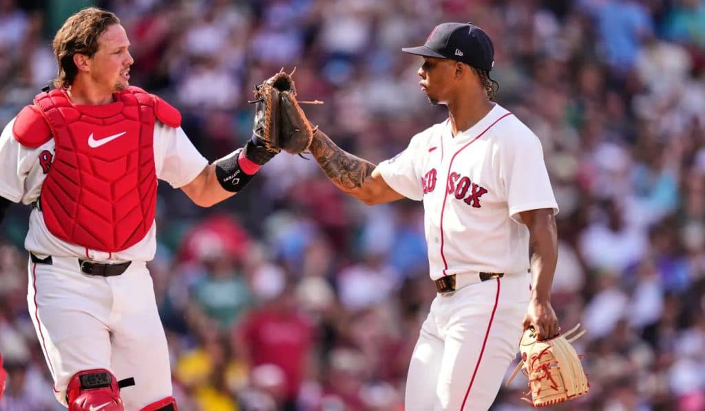 Brayan Bello logra sexta victoria de la temporada en MLB